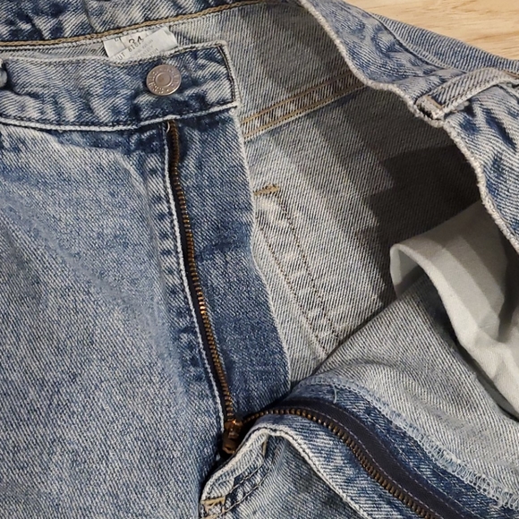 GUESS JEANS 👖❤️ - Picture 5 of 13